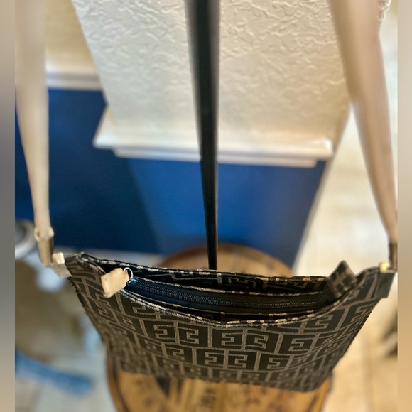 Designer Vintage Shoulder Bag Vachetta Leather & Coated Canvas - Picture 16 of 16